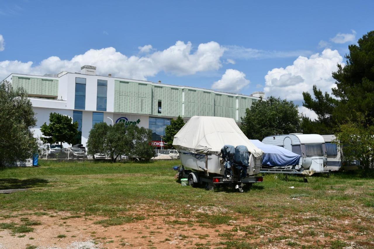 Apartmani Joja Biograd Na Moru Exterior foto