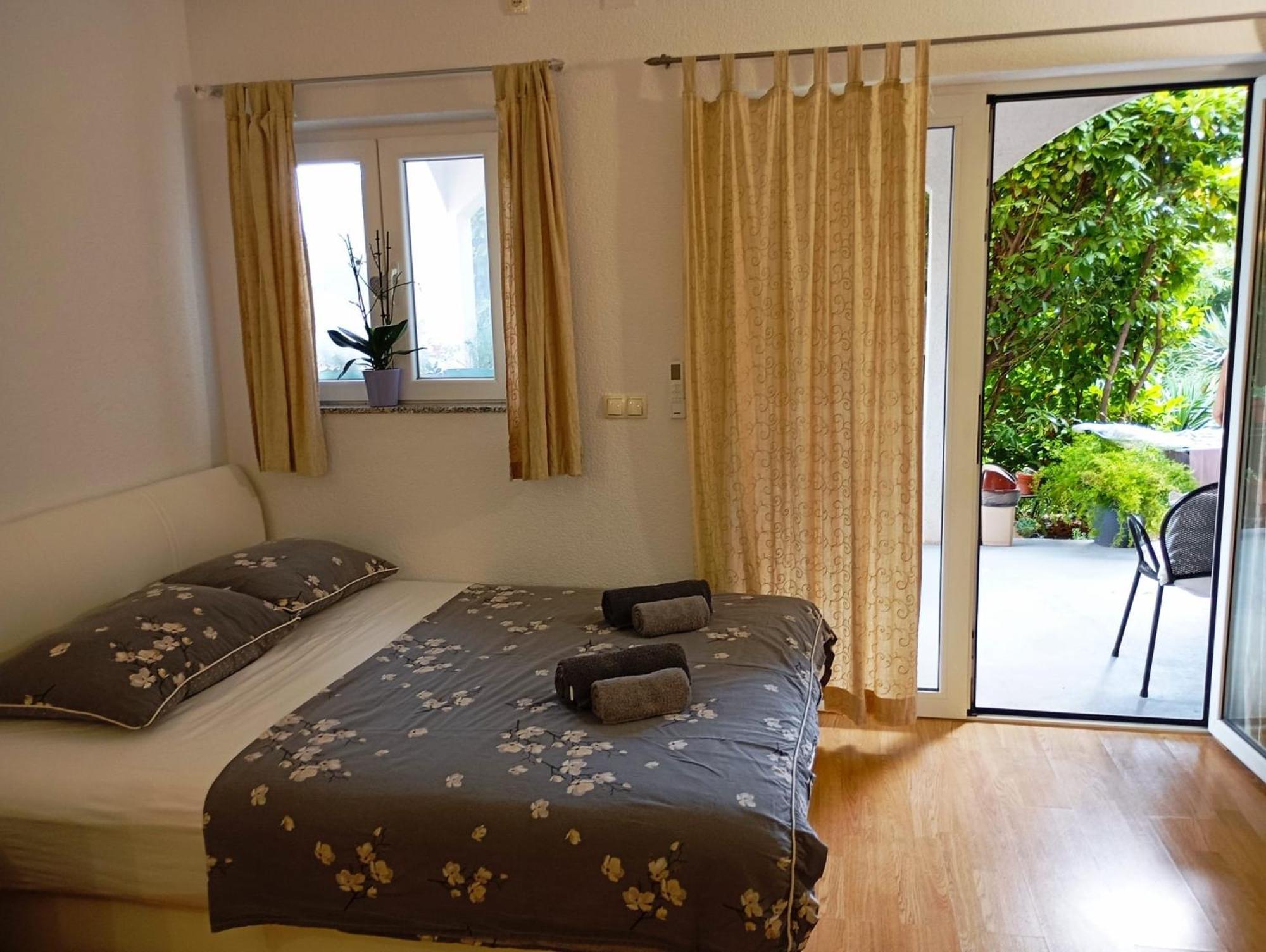 Apartmani Joja Biograd Na Moru Exterior foto